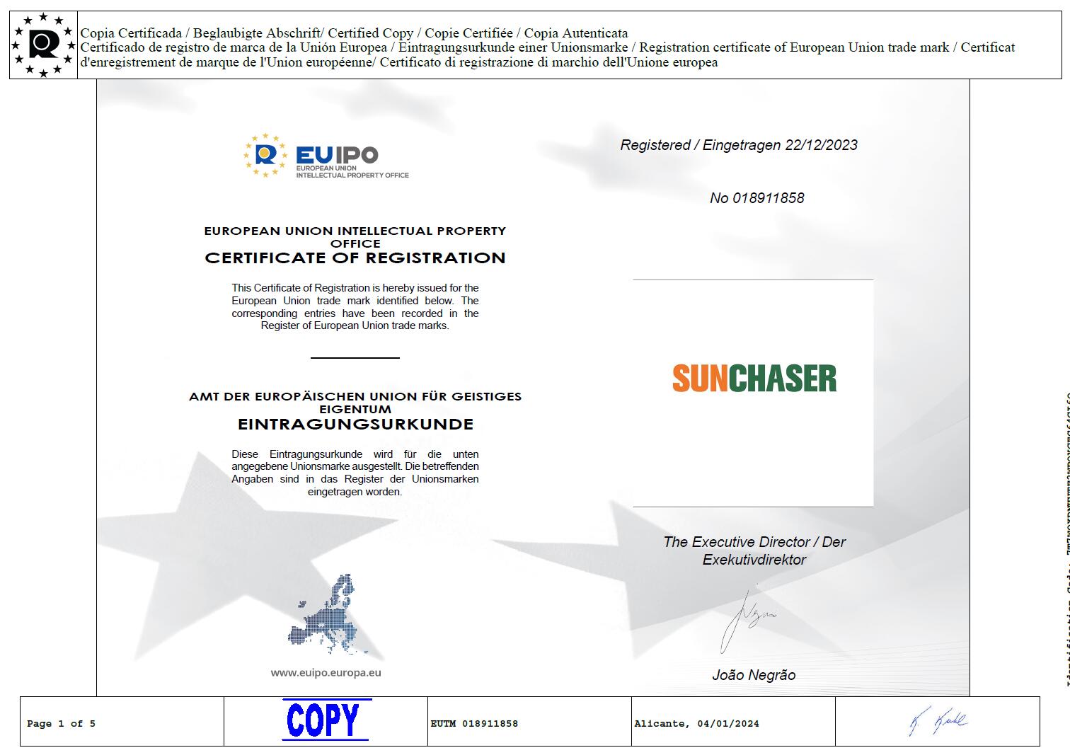 سجلت مجموعة تيانتيك للطاقة الشمسية بنجاح العلامة التجارية SUNCHASER في أوروبا.